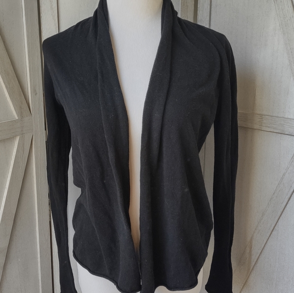 Black Open Drape Cardigan - Picture 11 of 11